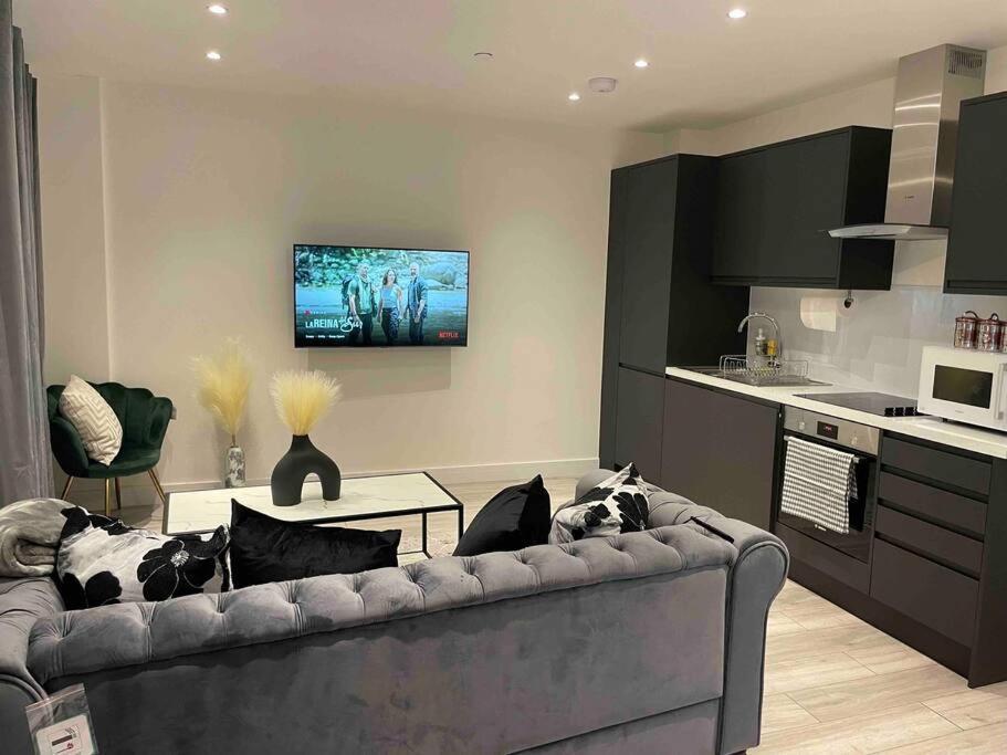 Stylish And Cosy 2 Bedroom Flat In London Borough of Croydon Exterior foto